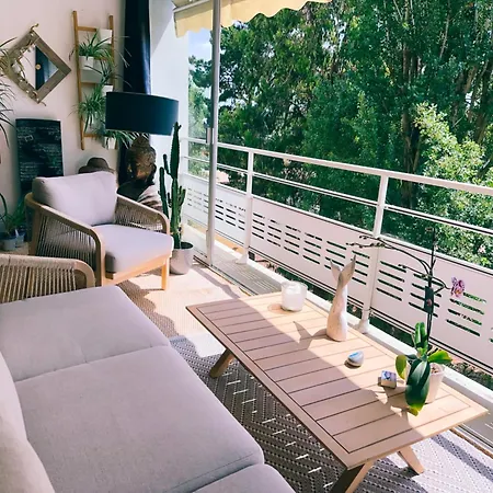 아파트 T2 Neuf Terrasse Au Calme Parking Prive *